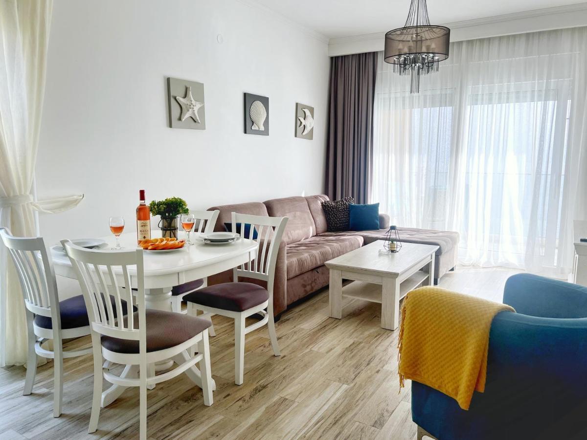 Yourhome beach first line Dobrá Voda Exterior foto