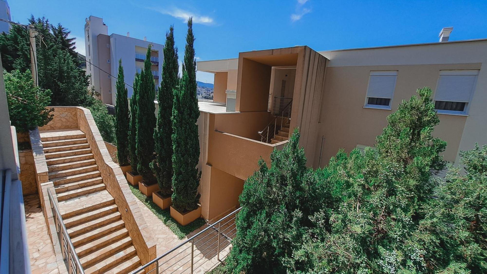 Yourhome beach first line Dobrá Voda Exterior foto